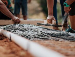 Construction Worker Jobs in Italy for Foreigners: Visa Sponsorship Companies 2026