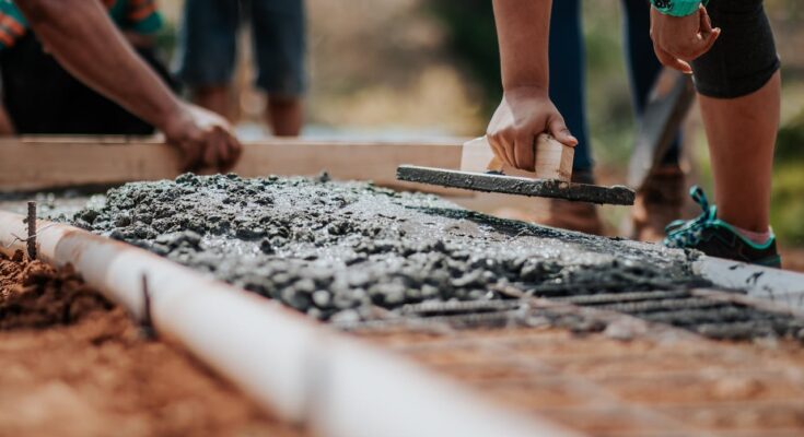 Construction Worker Jobs in Italy for Foreigners: Visa Sponsorship Companies 2026